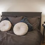 4-bedroom - Gertrudes Street Apartment *