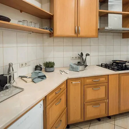 4-bedroom - Gertrudes Street 아파트