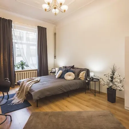 4-bedroom - Gertrudes Street 아파트 *